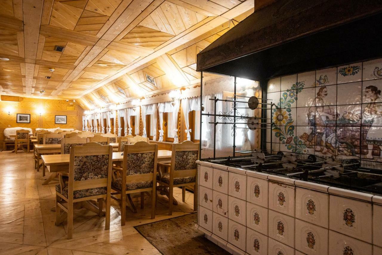Koliba Expo Hotel Zelezna Ngoại thất bức ảnh