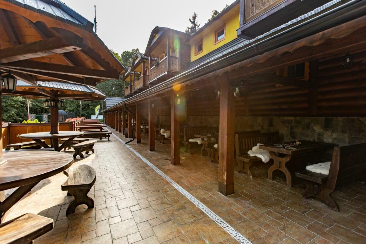 Koliba Expo Hotel Zelezna Ngoại thất bức ảnh
